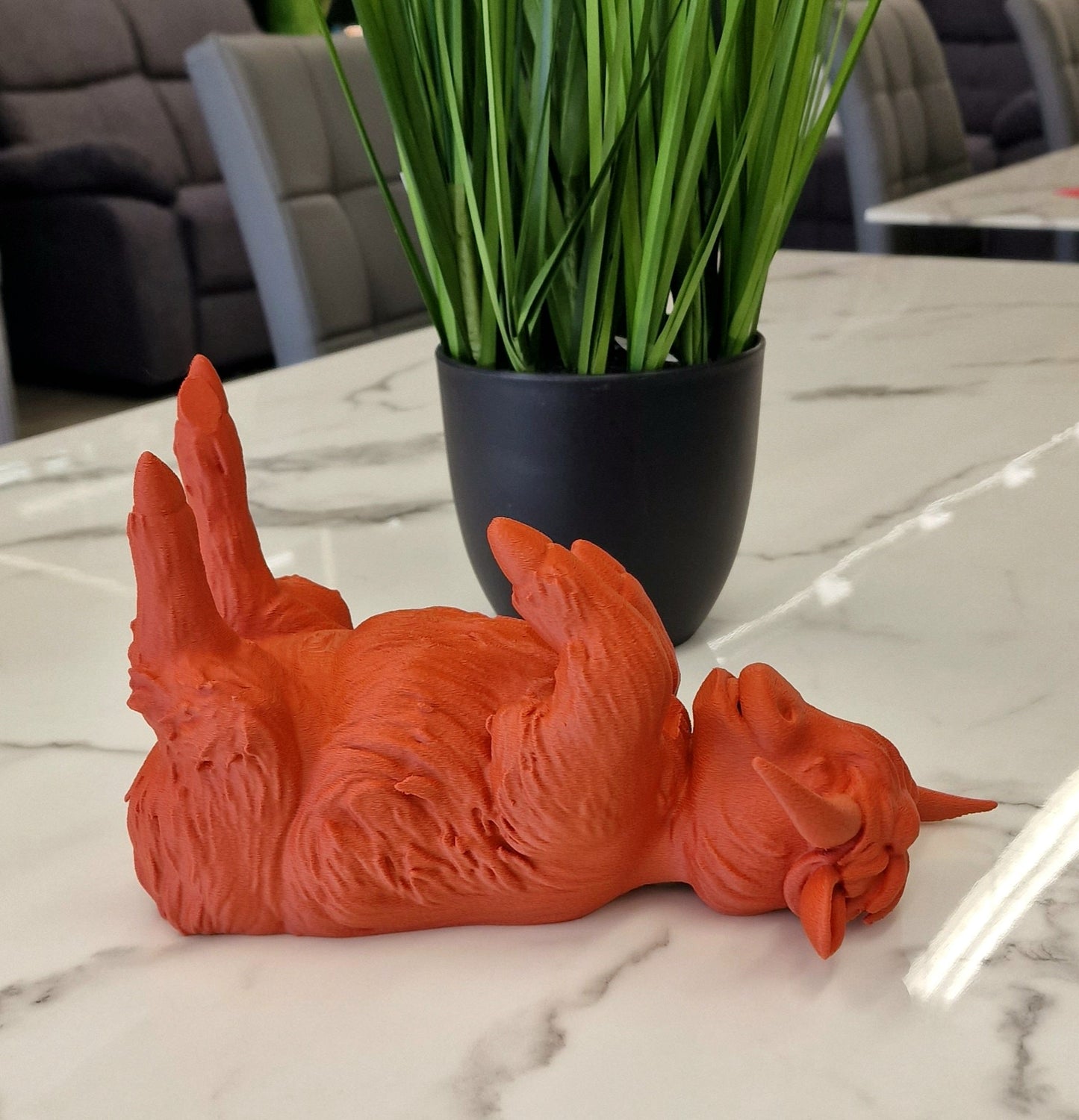 3D Printed Highland Cow Wine Bottle Holder – Home Decor
