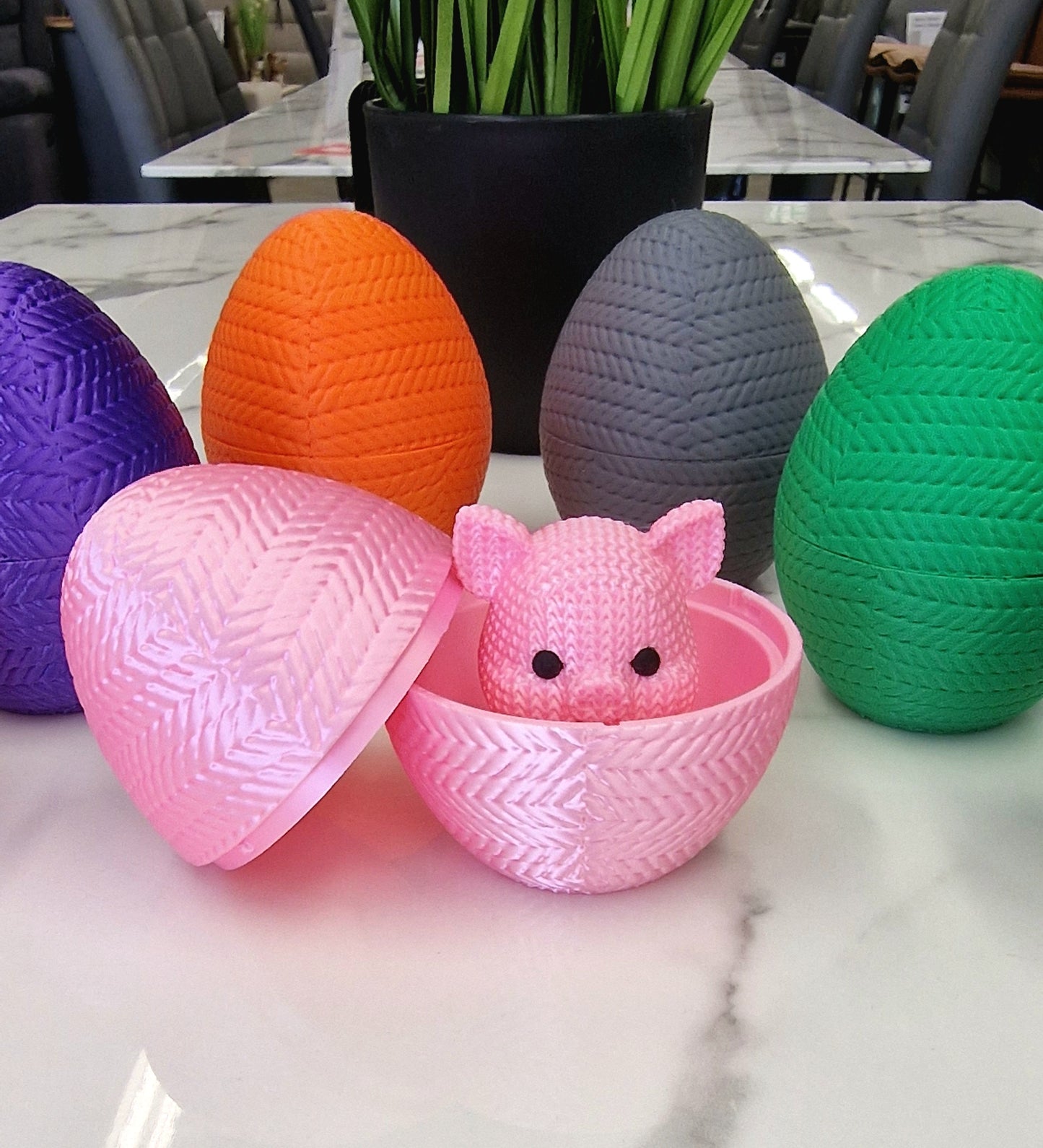 3D Printed Pig - Adorably Knitted-Look Animal Figures in PLA