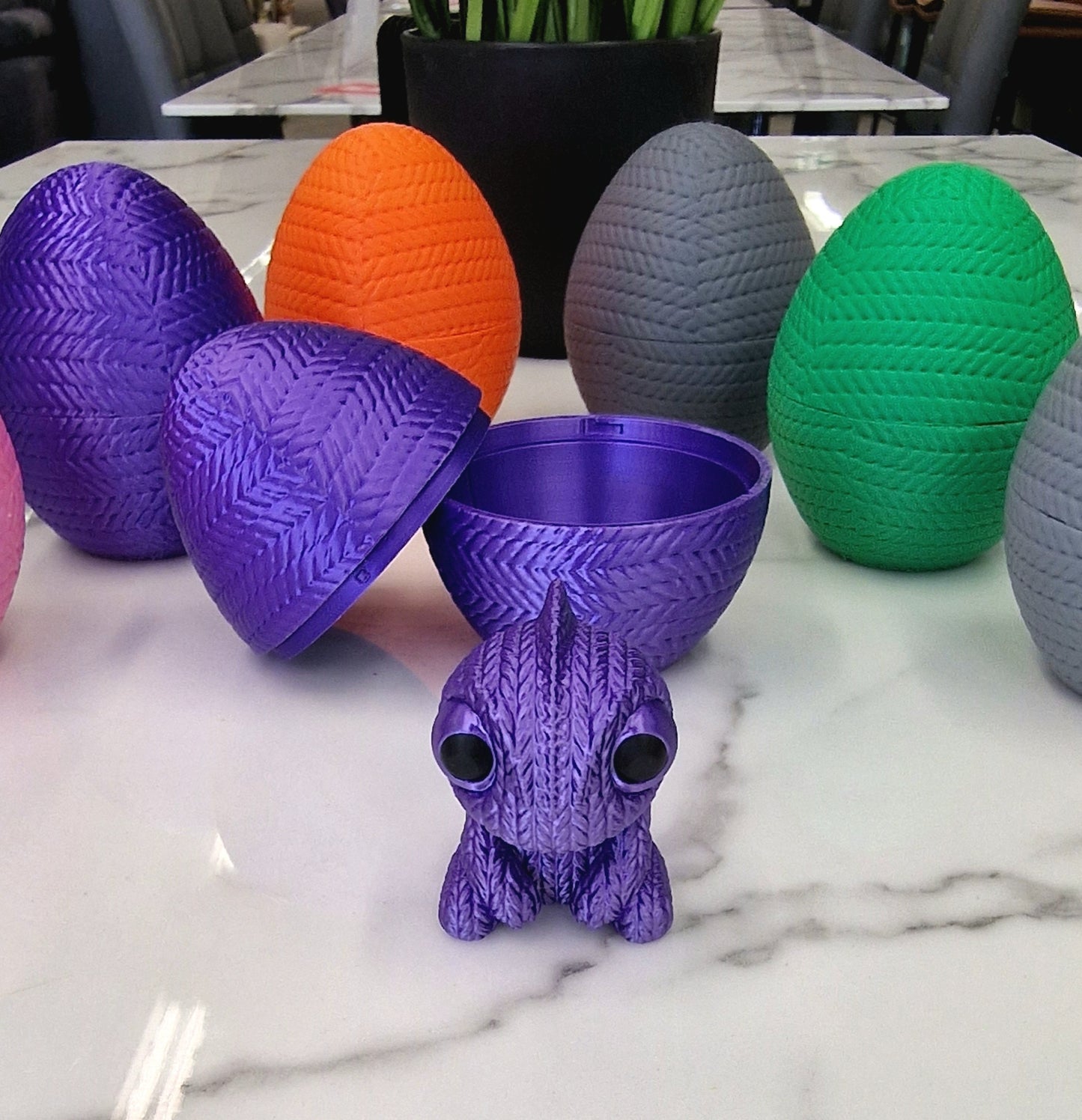 3D Printed Chameleon Knitamal – Knitted-Style PLA Chameleon Figure