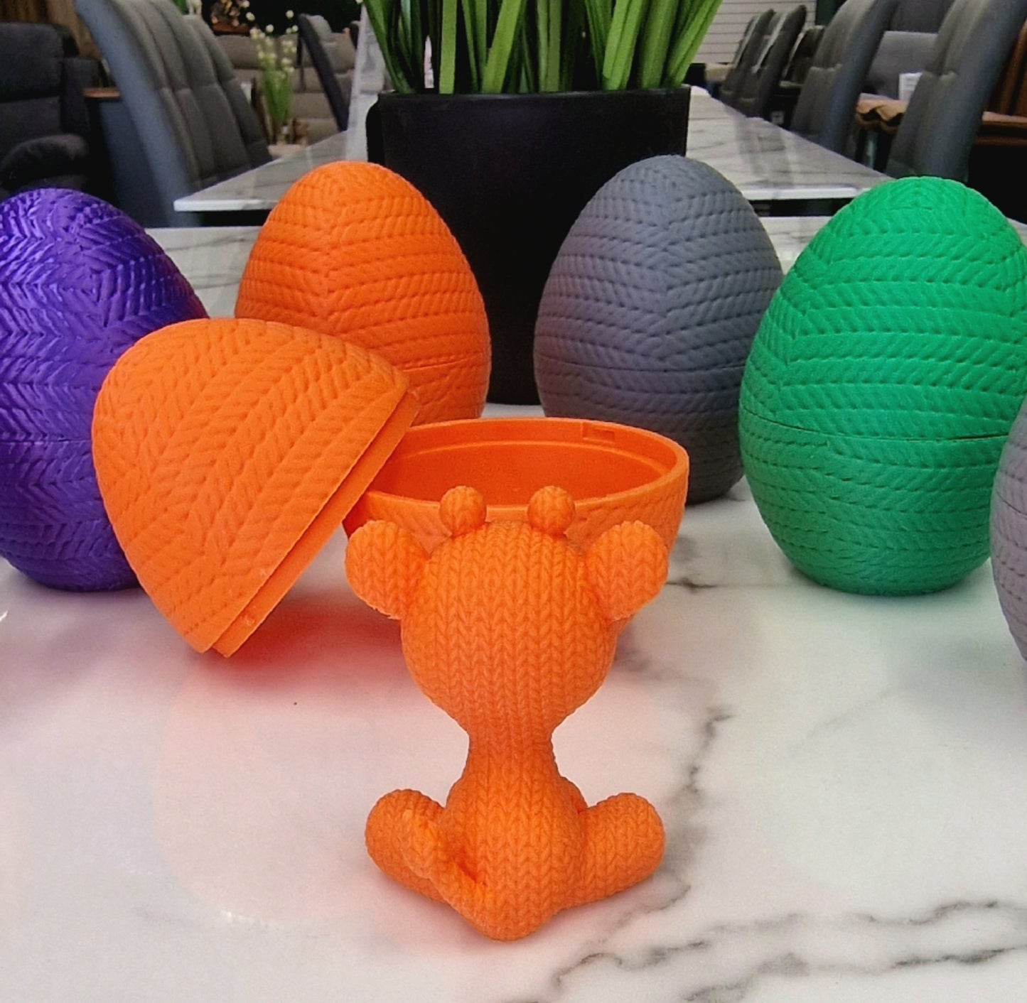 3D Printed Giraffe Knitamal – Knitted-Style PLA Giraffe Figurine