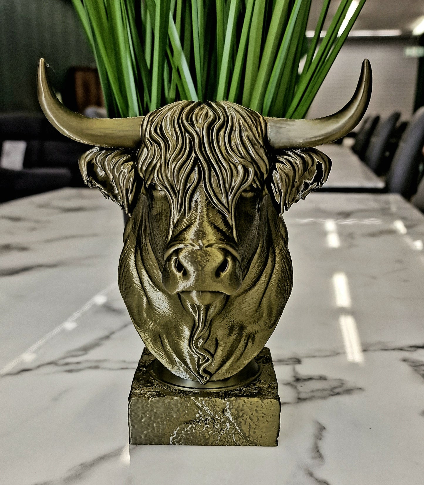3D Printed Highland Cow Bust – Scottish Highland Cattle Shelf Décor
