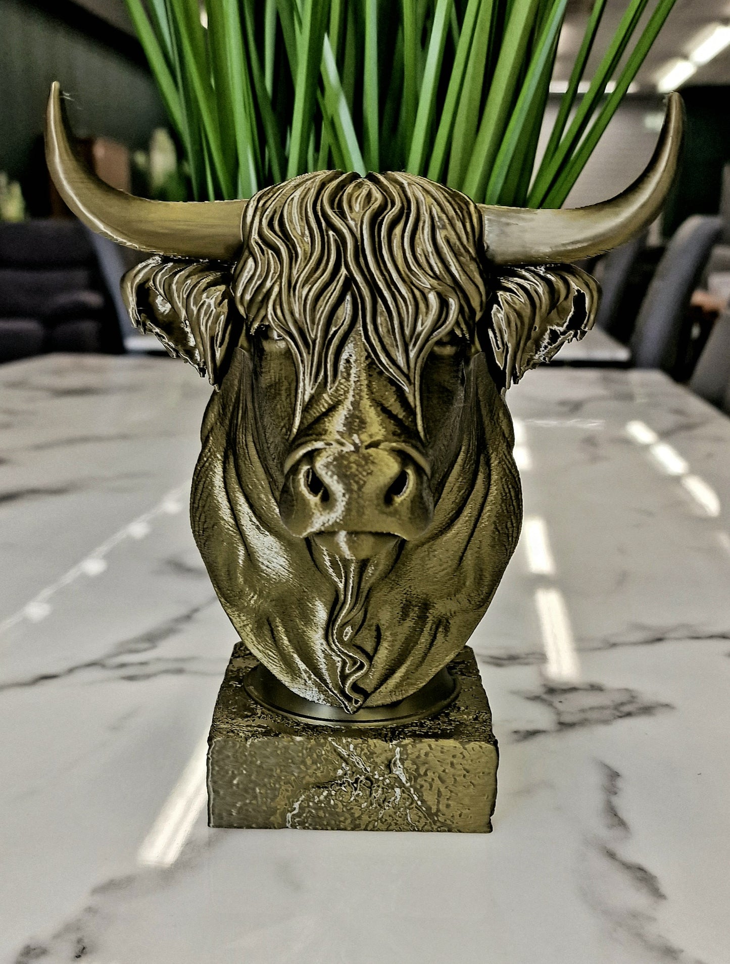 3D Printed Highland Cow Bust – Scottish Highland Cattle Shelf Décor