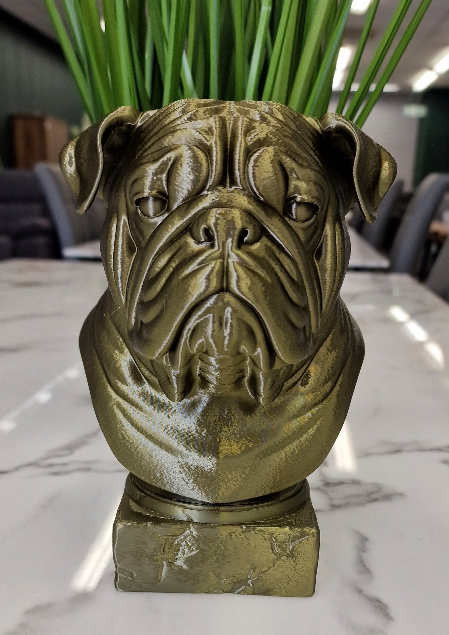 3D Printed British Bulldog Bust – Classic Dog Sculpture for Home or Office Décor