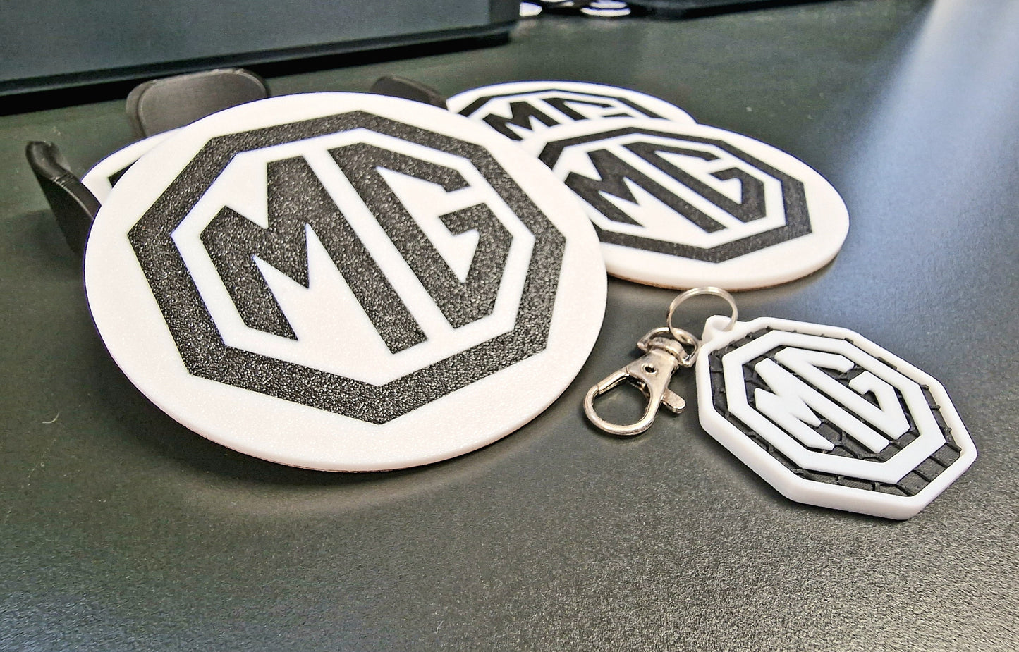 MG Coaster & Keyring Gift Set – 3D Printed Desk & Home Accessories (Black & White)