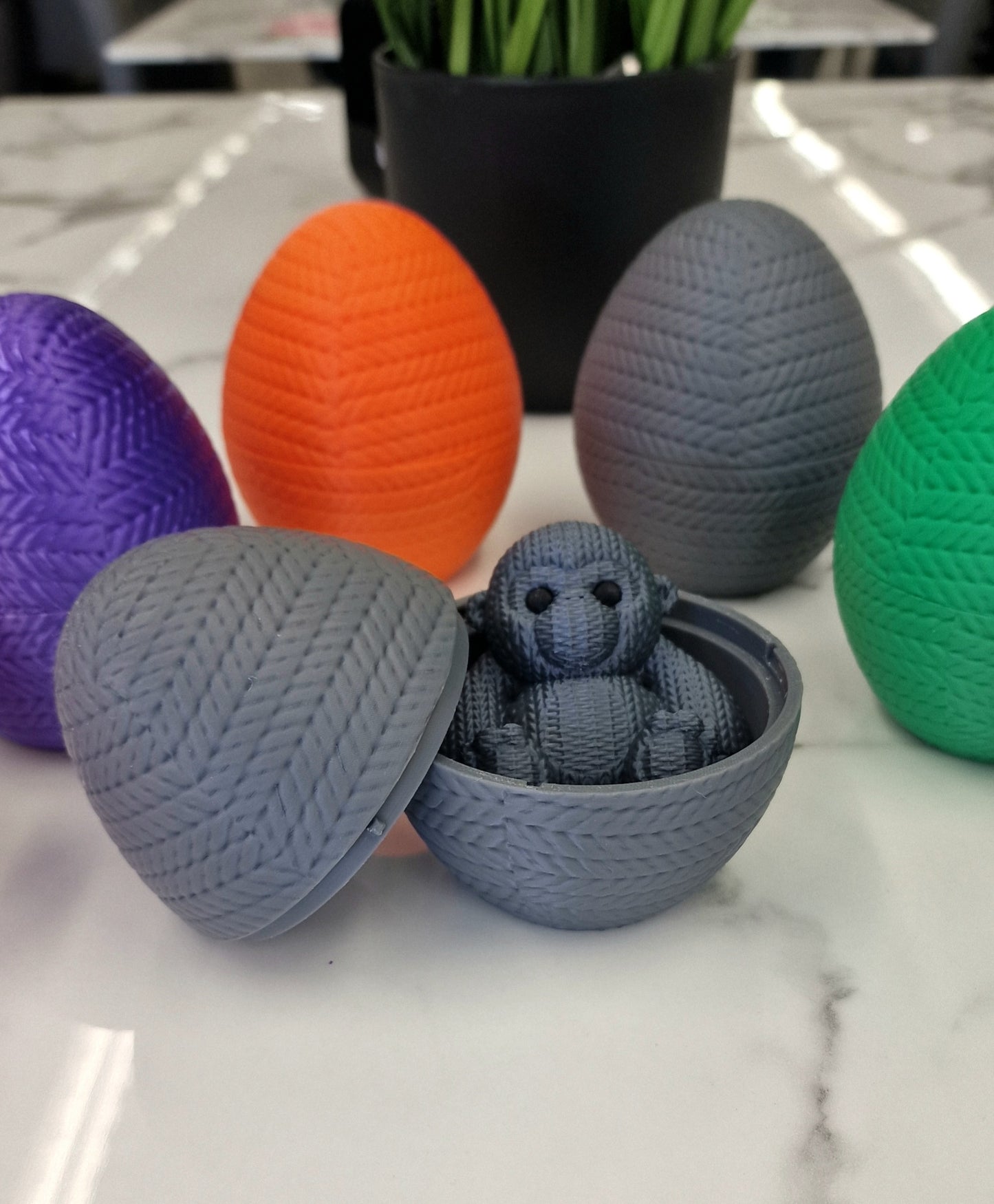 3D Printed Small Monkey Knitamal – Knitted-Style PLA Monkey Figure