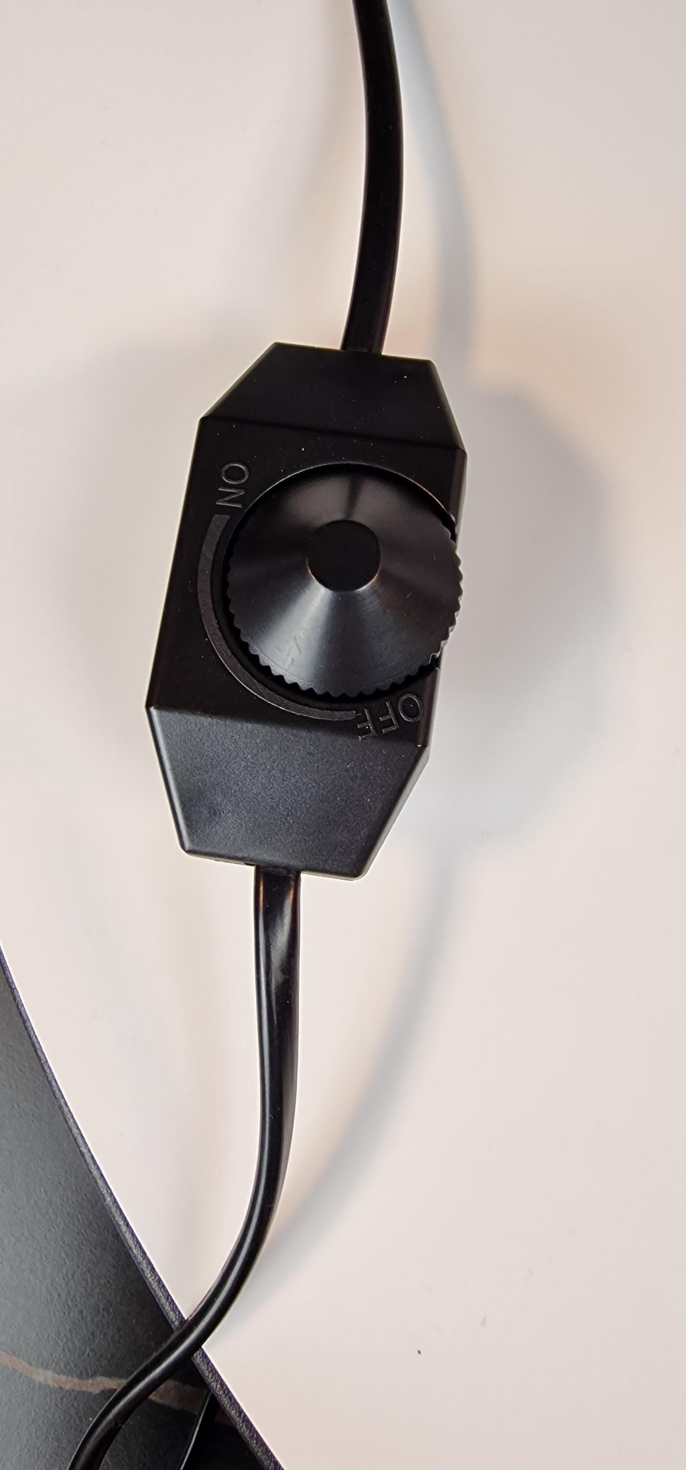 Retro Wave Table Lamp With Dimmable LED Bulb For Home Decor Jade Blue Base