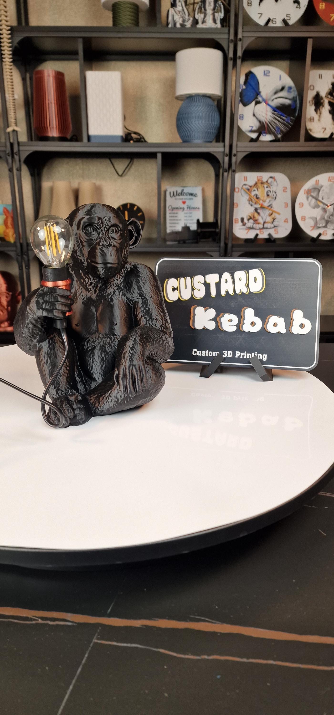 Eco Friendly Black Monkey Table Lamp Dimmable With E14 LED Bulb For Home Decor